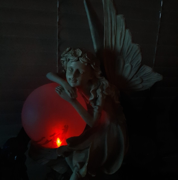 Meet your Posher, Verna - Picture 1 of 1